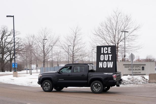 Sonoma County leader shifts views on ICE collaboration Placeholder Image