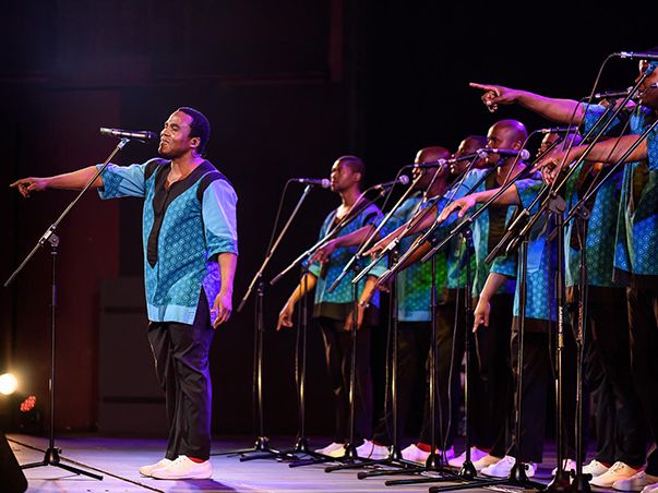 ladysmithblackmambazo 603x452