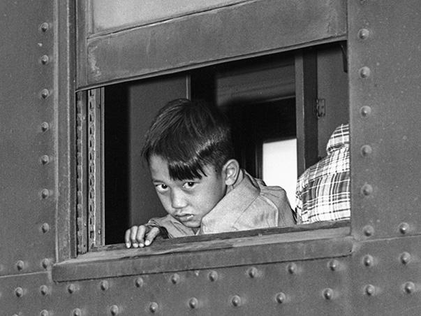 210 GB 972 postcard boy 603x452